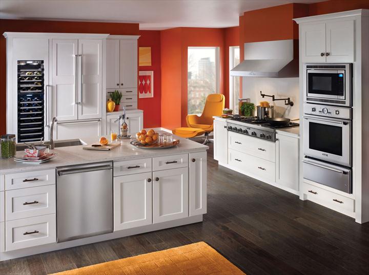 Get a Kitchen that is Distinctive, Versatile, and Exceptional in One Fell Swoop with a Thermador Full Kitchen Suite 